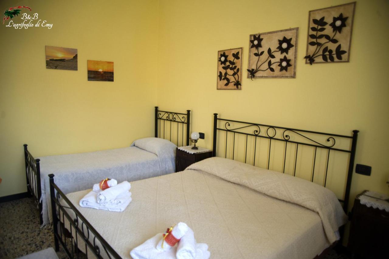 L'Agrifoglio Di Emy Bed & Breakfast Guspini Dış mekan fotoğraf